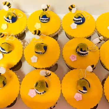 Yellow frosted round cookies display