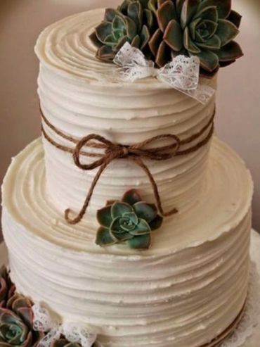 Textured cake with floral accent
