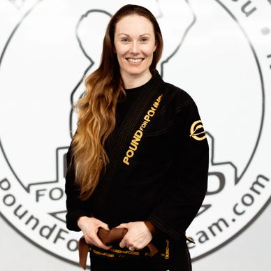Kimberlj Böhm - BJJ für Frauen - Kampfsport für Frauen - Brazilian Jiu Jitsu für Frauen München
