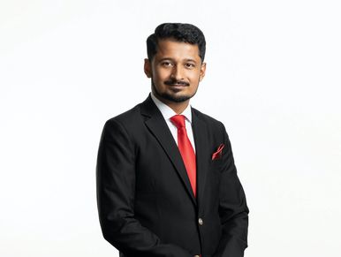 Executive portrait Houston TX — professional headshot in luxury photography studio