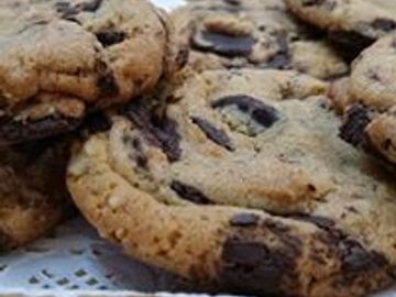 Chocolate Chunk & Walnut Cookies