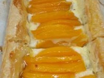 French Peach Tart at Harvard St. Bakery & Cafe