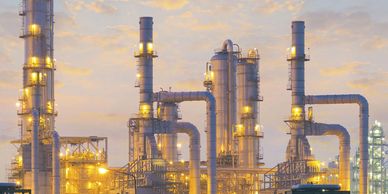 An image of an active refinery.