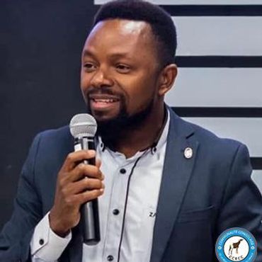 Ancien président de la Communauté congolaise d'Ottawa - Gatineau) M. Maisha Buuma - 2019 à 2020