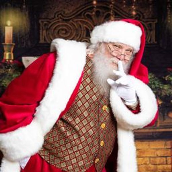 Santa Tom