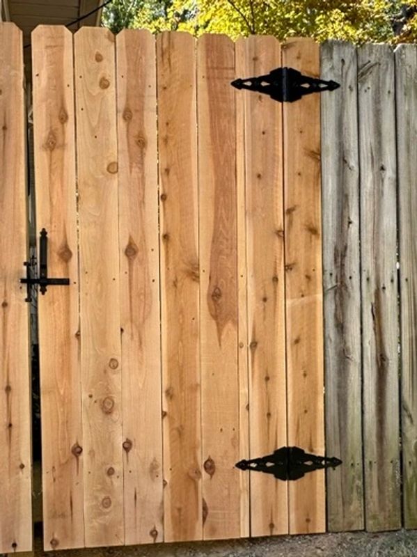 Gate replacement in Newburgh, Indiana