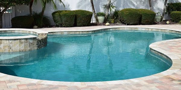 Inspect you pool or spa before you buy