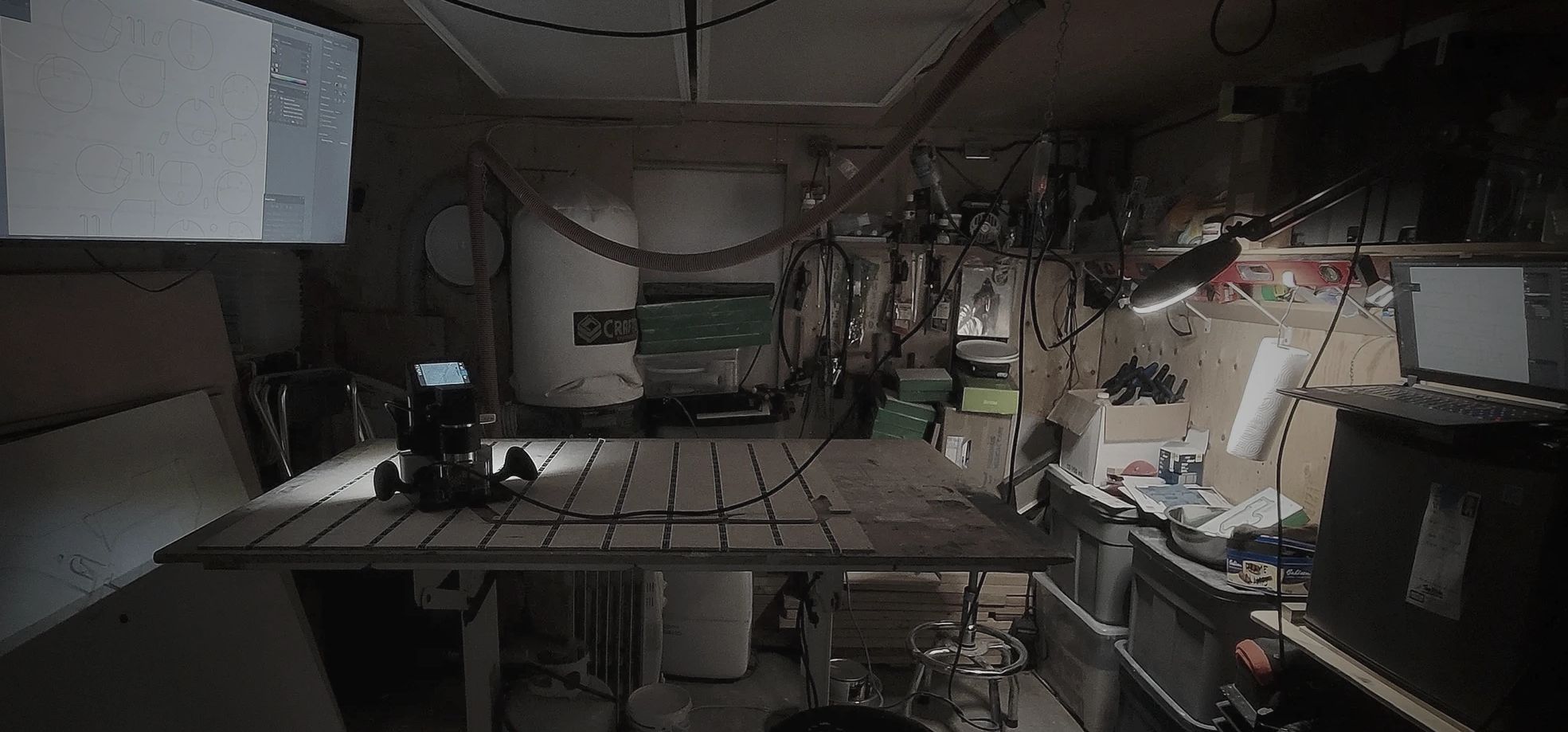 My humble studio with lights out, ready to cut elements for my pieces.