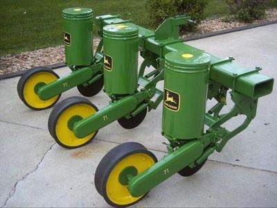71 planter john deere 2 row