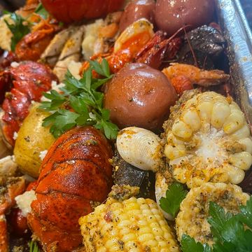 Ultimate Seafood Boil