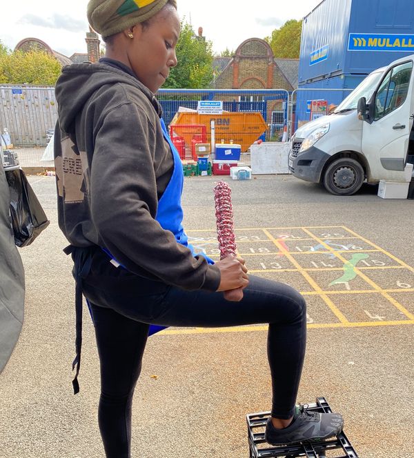 Pai Da Gong tool is easy to carry and easy to do anywhere