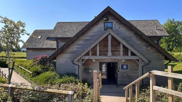 rock village hall - day retreat