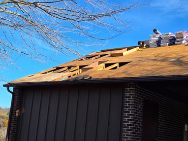 4H Center roof replacement.