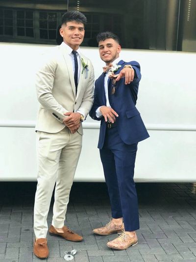 Renting a party bus for prom