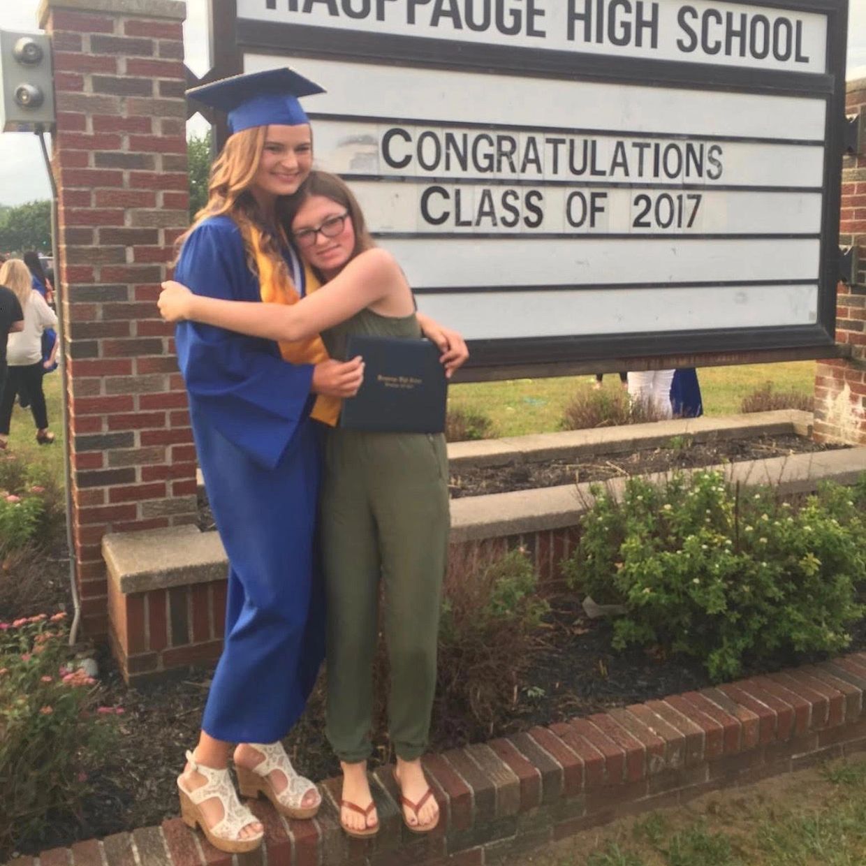 There is nothing in the world like sister's especially the sister love that stays together through t