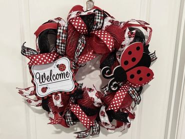 Good Luck Ladybug Welcome Wreath (medium) - $40
Cute decor for baby's room :-)
Item: LADYB1