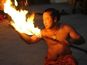 Samoan Fire Knife Show