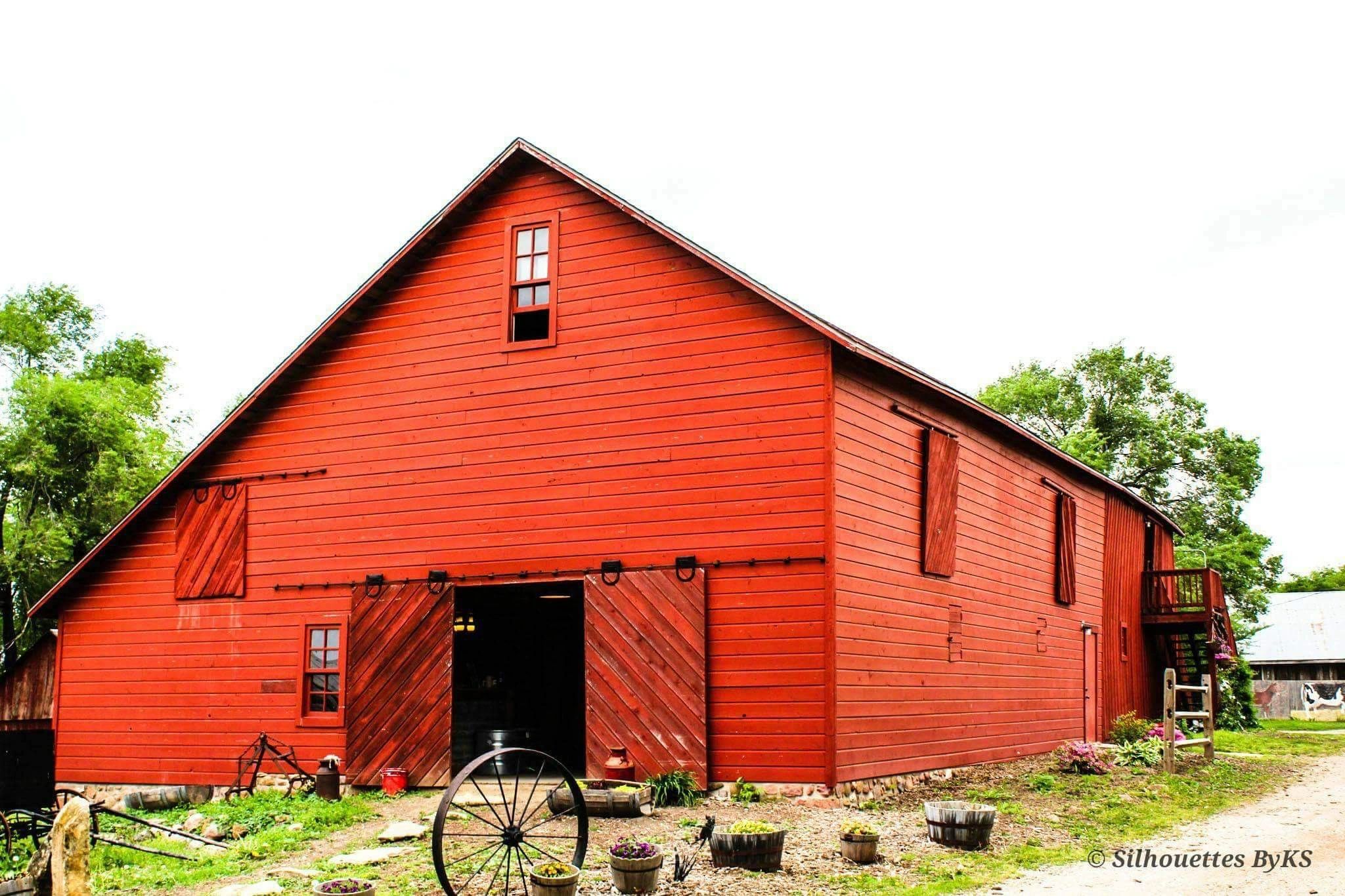 Plan your event at the historic Lamborn Farm.