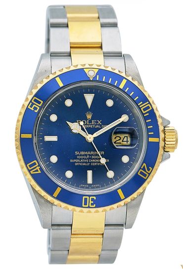 Our jewelry buyers and jewelry appraisers brokered this Rolex submariner watch.