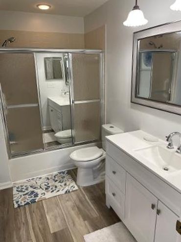Master bathroom -large tub