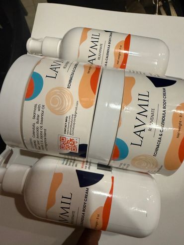 The best selling body butter in a bottle! Made with unique blend of seamoss, soursop and calendula!