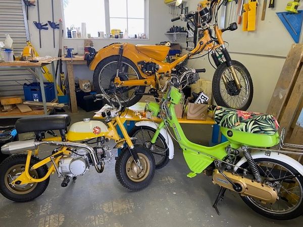 Paint strip and restoration of various old motorcycles