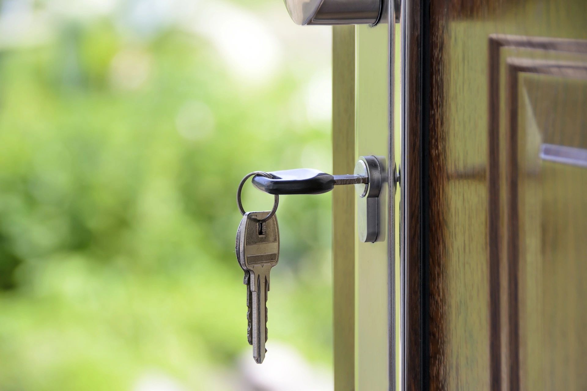 Keys and locks, Residential locksmithing, 