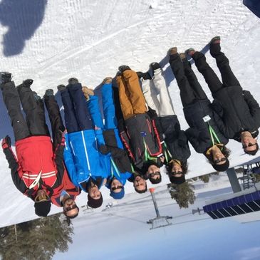Kış Kayak Kapımız
Her sene Sarıkamış' da bulunan kayak tesisinde çocuklarımız hem kayak yapıyorlar hem de sosyalleşiyorlar.