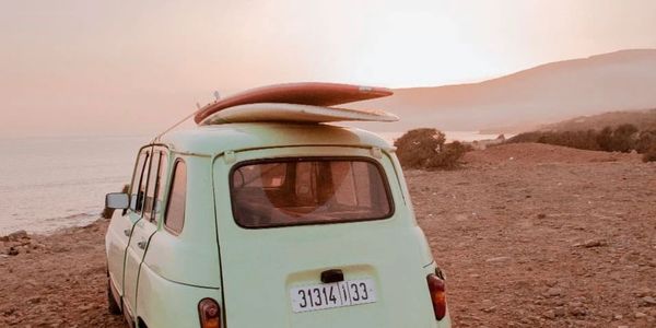 KITESURF SURF School Essaouira YALLA, Sidi Kaouki & Imesoun Morocco
Ecole SURF KITE, SUP, SURF-TRIP