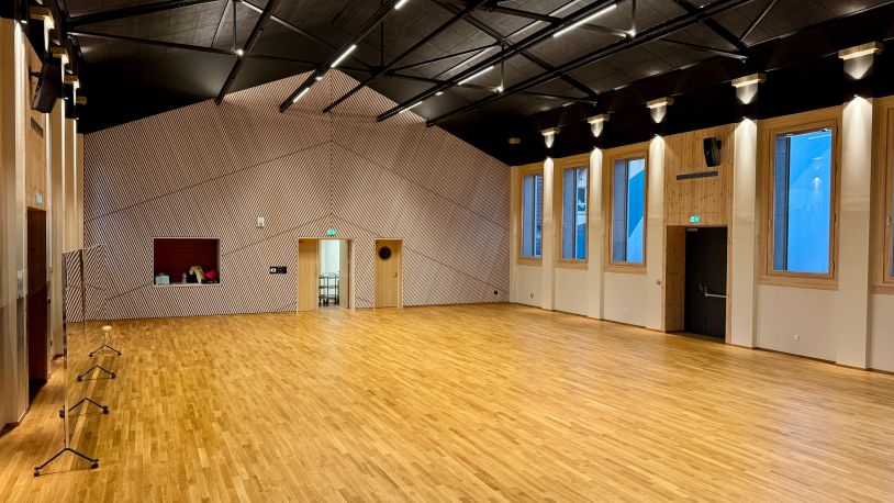 salle de danse à Kaltenhouse pour l'école de danse et comédie musicale Ochoa