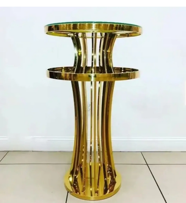 COCKTAIL TABLE