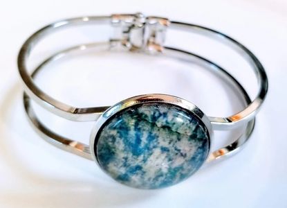 Cuff Bracelet with GeoGraphic Gem