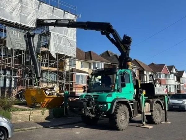 mobile crane