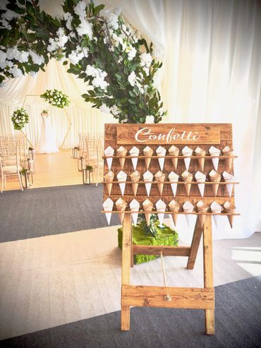 rustic confetti cone stand