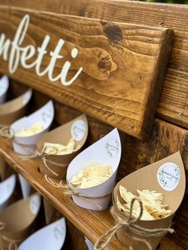 rustic confetti cone stand