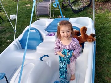 paddleboat pedal boat peddleboat oregon lane county willamette valley fishing fun