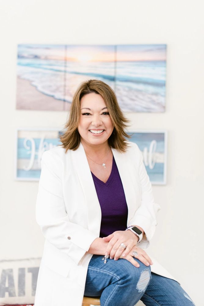Head Shot Terrie Nathan CEO/Founder of Strong Girl Enterprises
