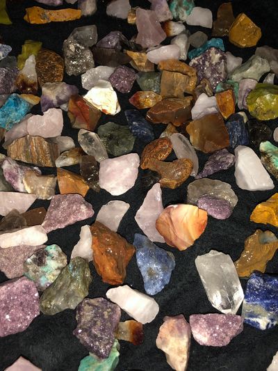 Healing crystals from madagascar and brazil. Rose quartz, citrine, amethyst, lepidolite, clear quart
