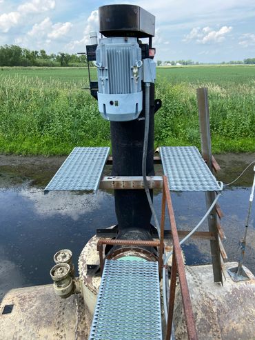 18 in Farm drainage pump