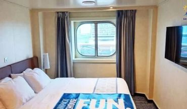 Ocean View Cabin with picture window on the Carnival Horizon