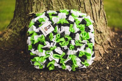 green, black, white snuffle mat