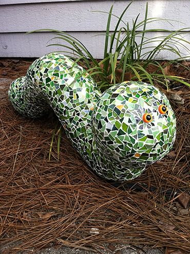 Green mosaic inch work, outdoor art