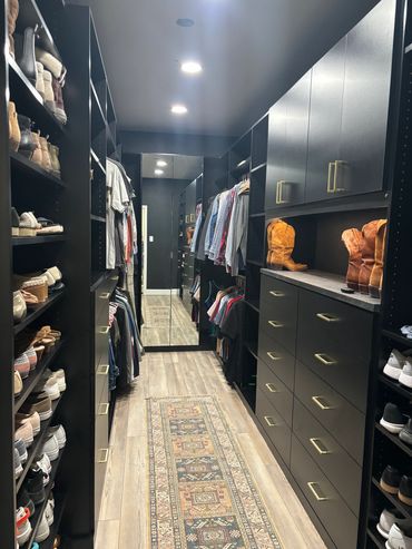 Closets organization.