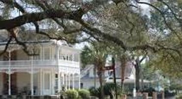 Downtown Defuniak Springs, FL