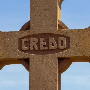 Credo Cross
original image by DDP on unsplash.com