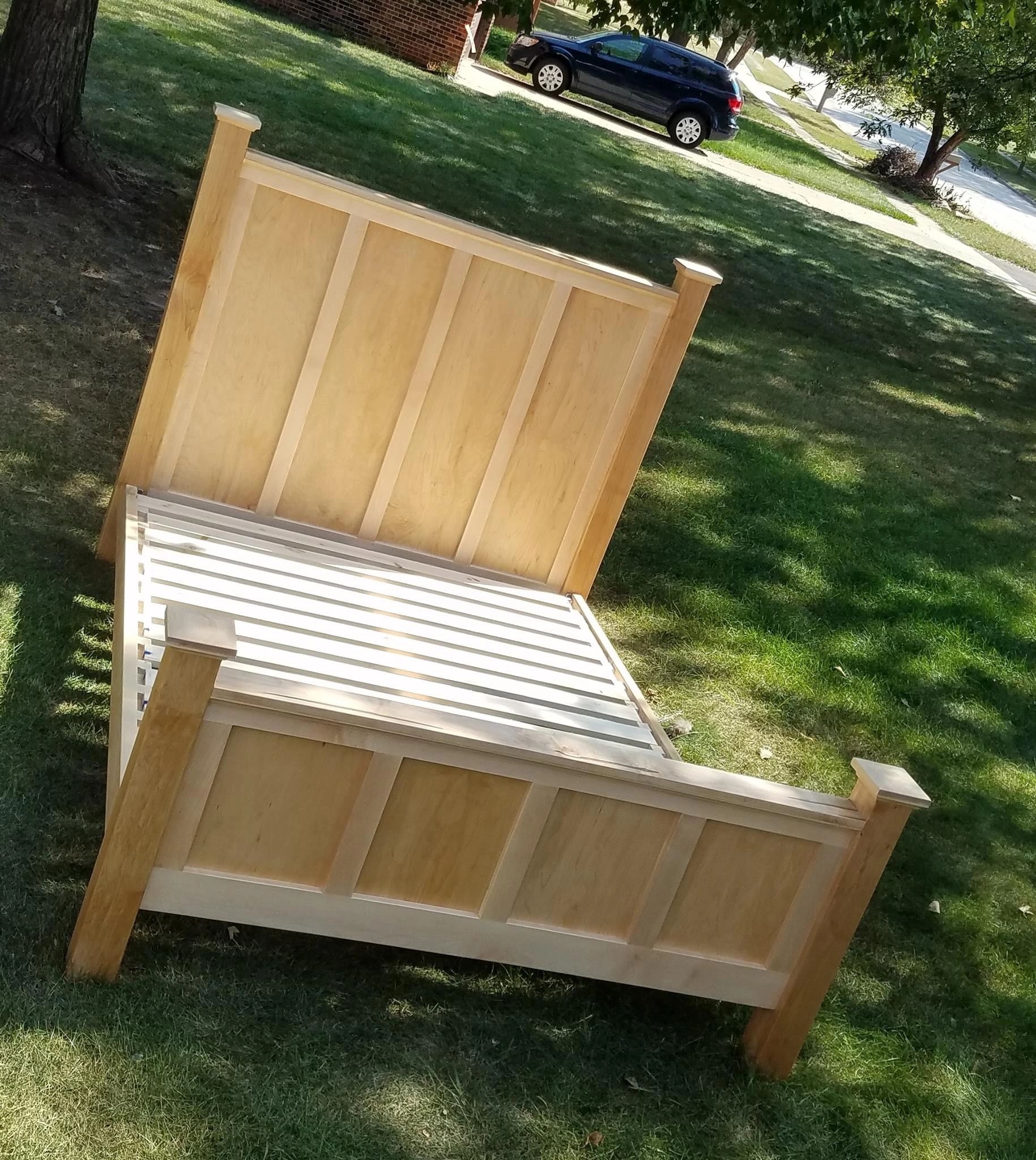 Traditional style bed frame