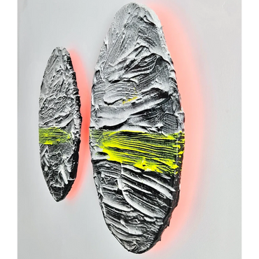 Shadow light I - Acier régulier, acier, résine et acrylique sur bois - 17 X 9 X 1 pouces - 2025 - Co