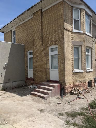 Full home brick cleaning