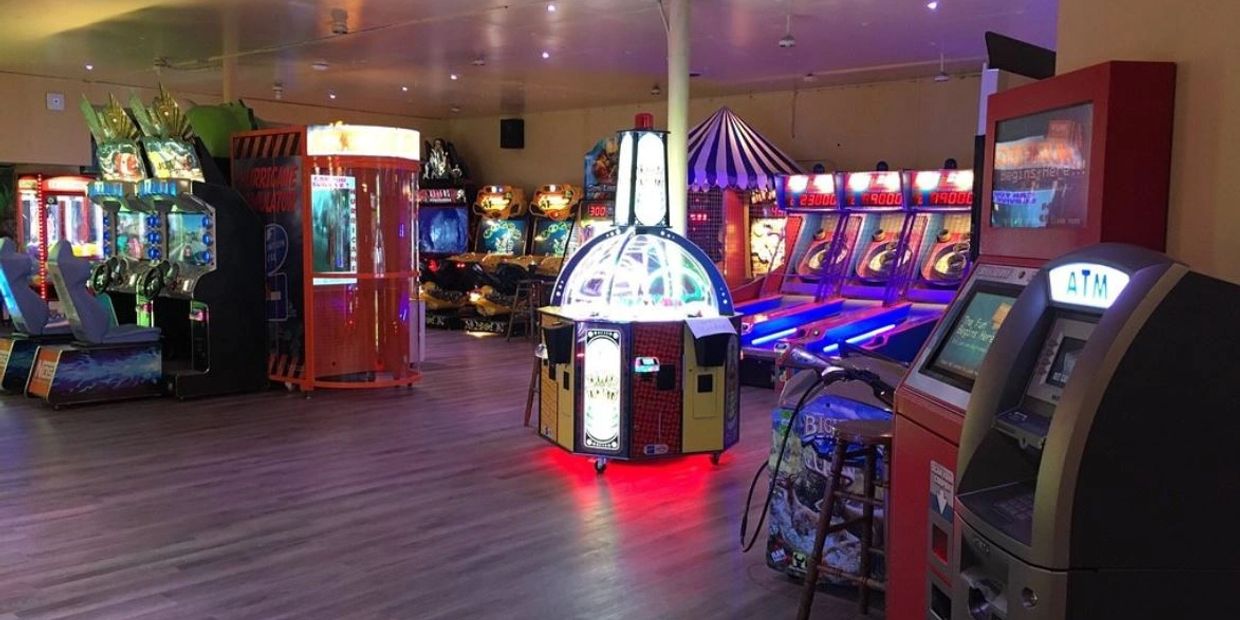 Family Fun Center, Arcade, Amusement Operator, game room, Family Entertainment Center, FEC