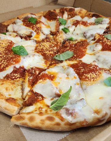 Chicken Parmigiana pizza